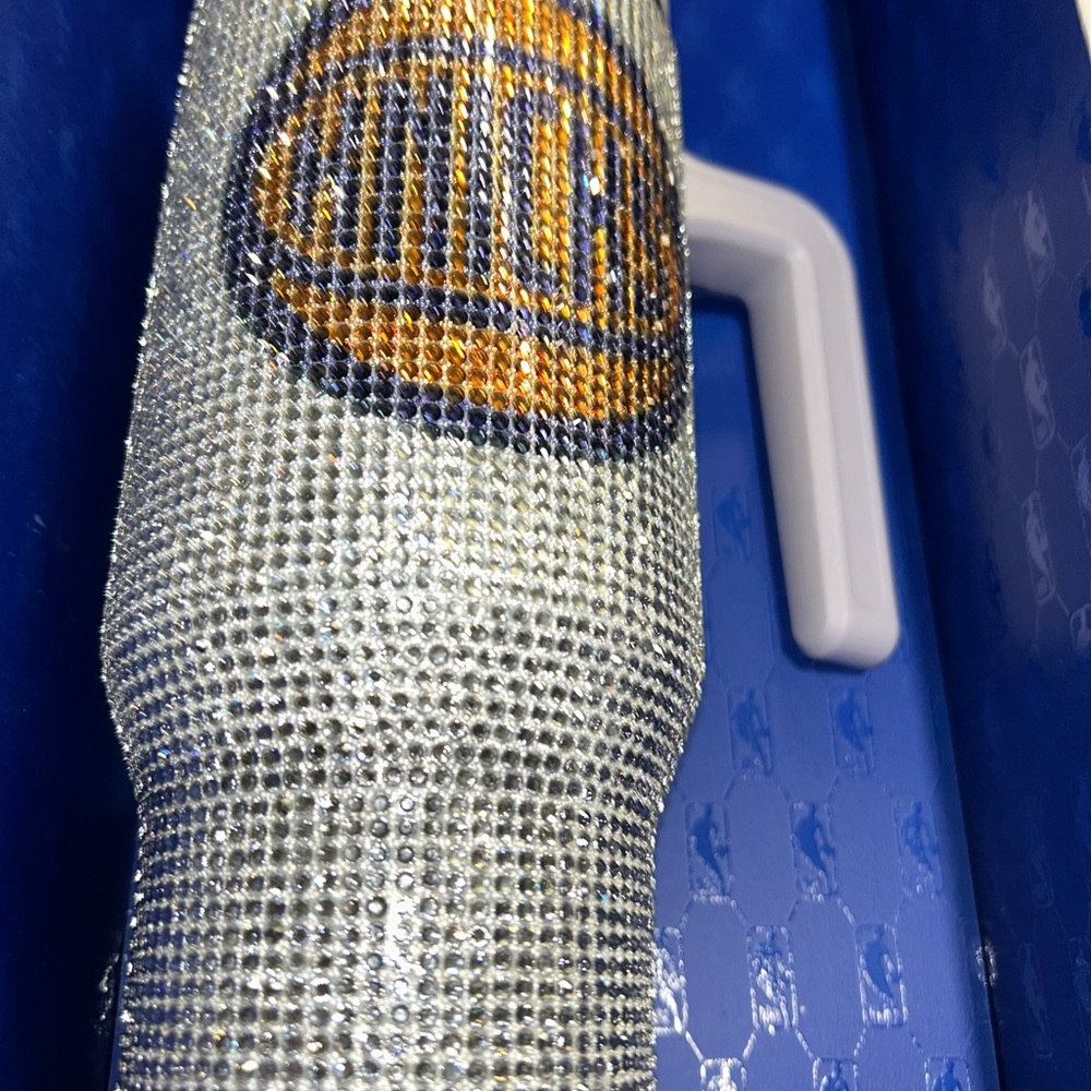 Hydrapeak x NBA New York Knicks Voyager Stainless Steel Bling Tumbler NEW - Picture 3 of 7